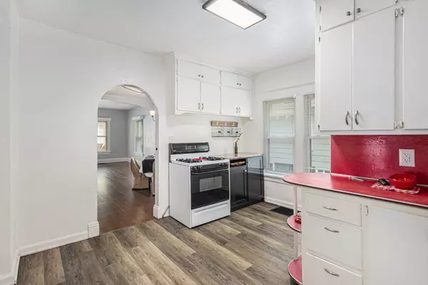Muskegon, MI 49442,1821 Leahy Street