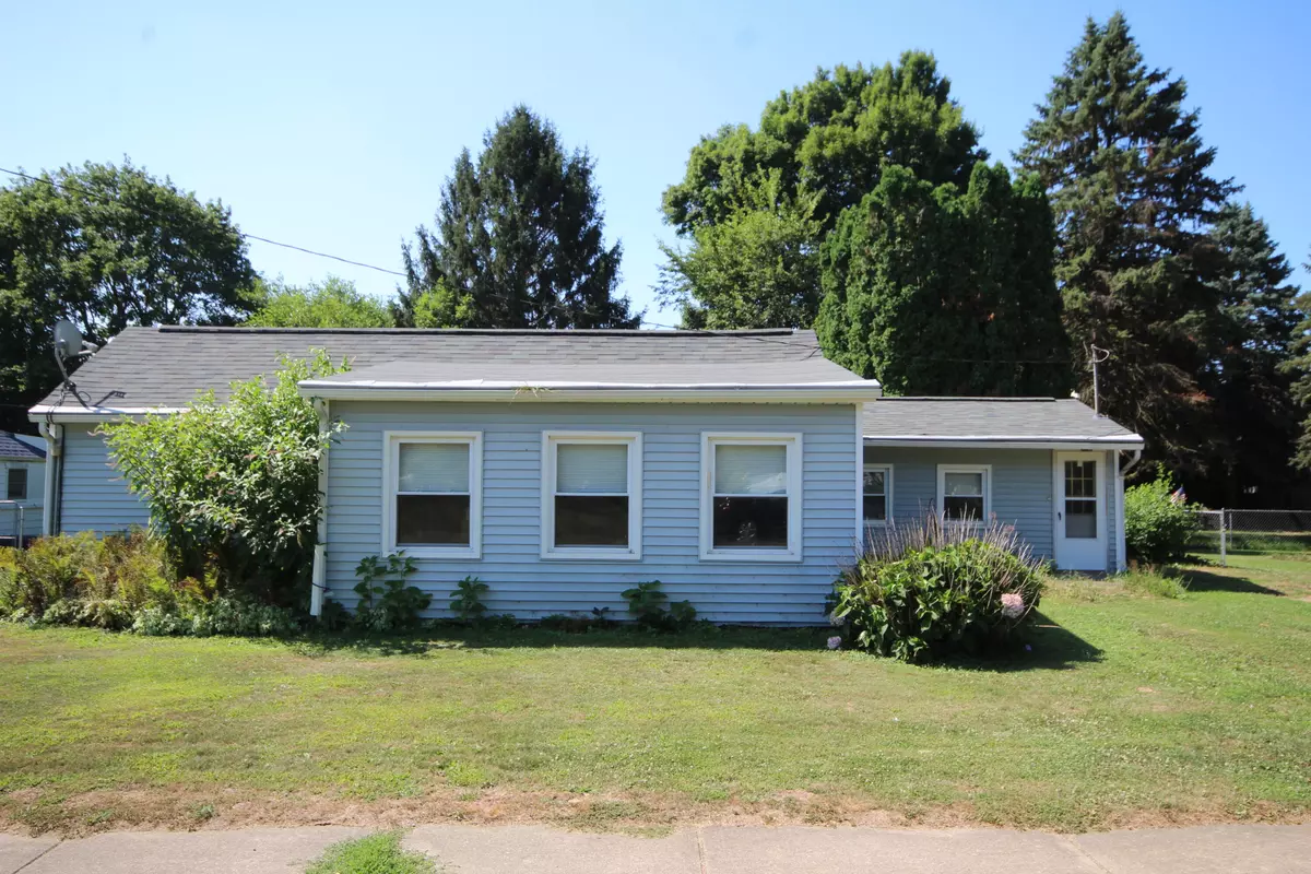 Vicksburg, MI 49097,327 McKain Street