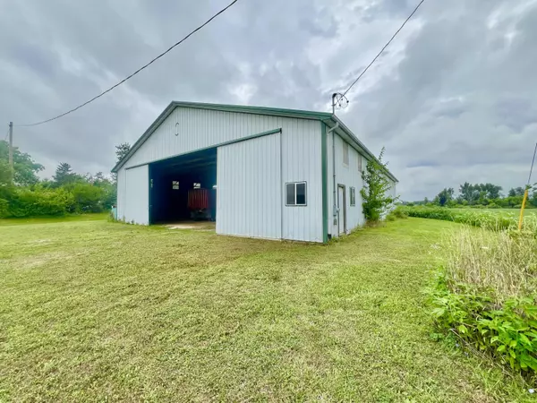 Waldron, MI 49288,10800 South Road
