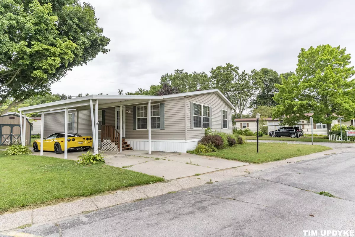 St. Joseph, MI 49085,1153 W Glenlord Road #Lot 8