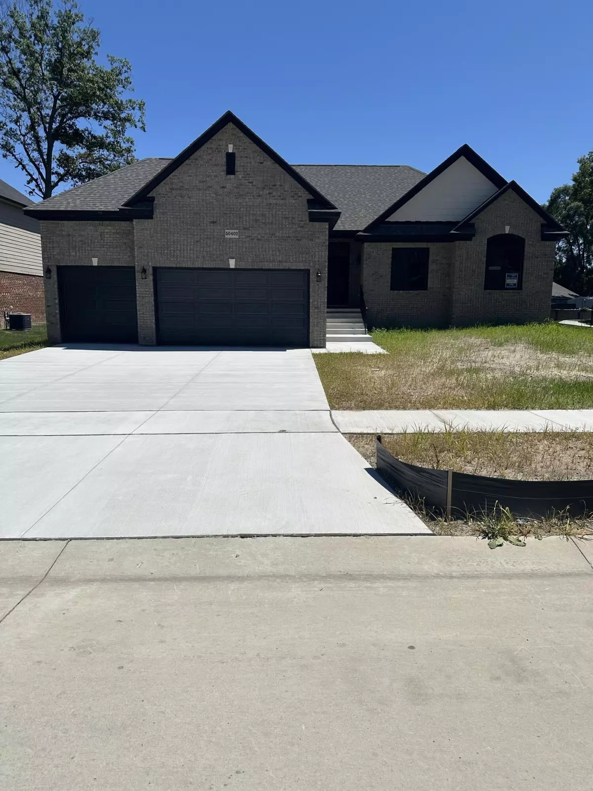 New Baltimore, MI 48047,50402 Oakbrooke Drive