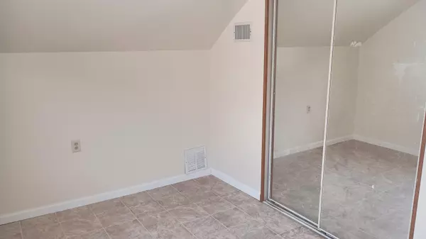 Southgate, MI 48195,14567 Longtin Street