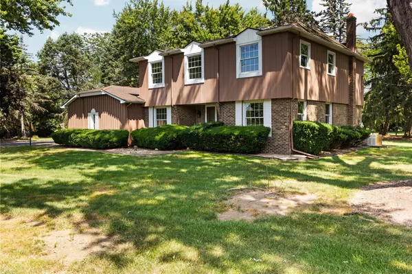Saline, MI 48176,3540 Meadow Lane