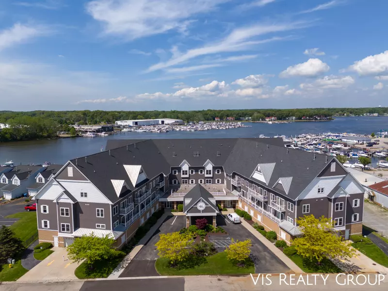 917 W Savidge Street #1, Spring Lake, MI 49456