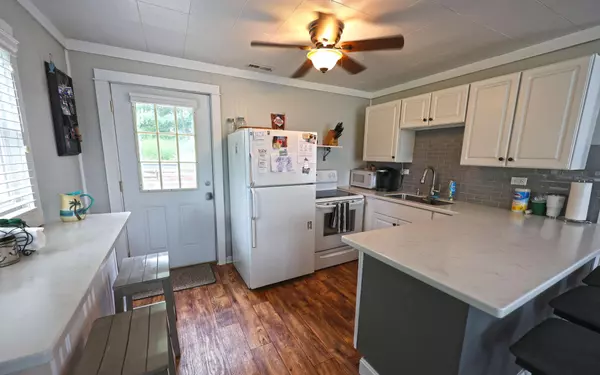 Dowagiac, MI 49047,63166 Lakeshore Drive