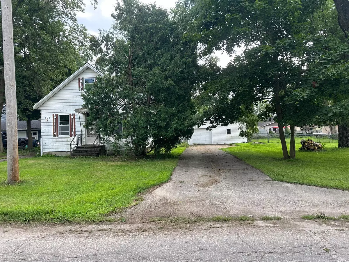Michigan Center, MI 49254,323 Grand Street