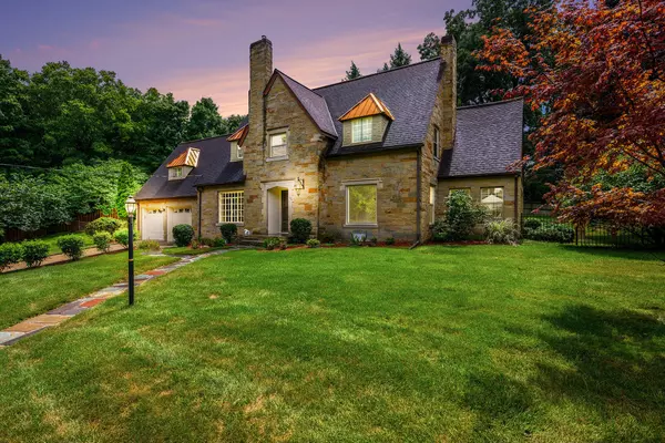 Kalamazoo, MI 49008,1761 Chevy Chase Boulevard