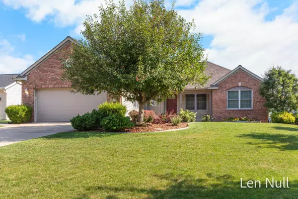 6629 Jousma SE Court, Caledonia, MI 49316