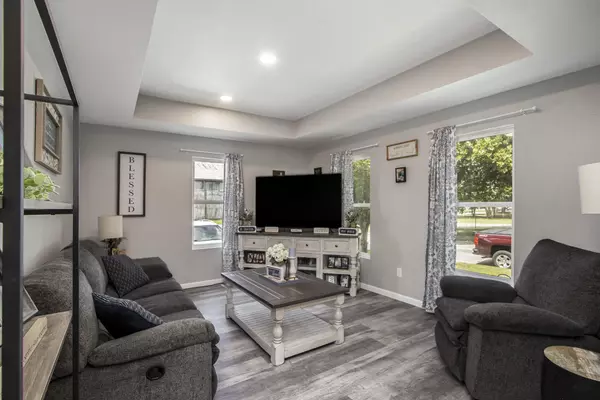 Three Rivers, MI 49093,305 Pearl Street