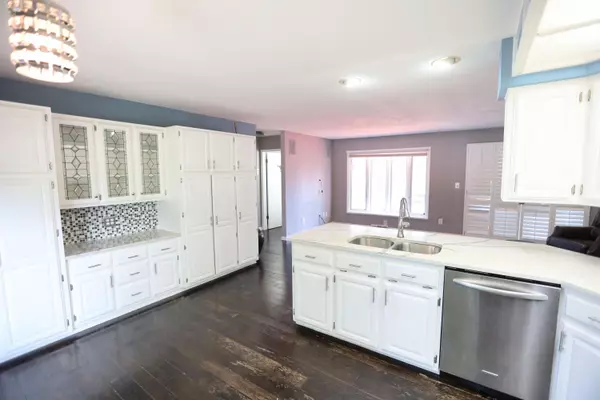 Walker, MI 49534,4000 Granada NW Court