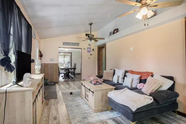 Buchanan, MI 49107,6140 E Galien Buchanan Road