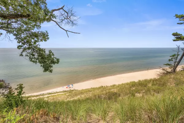 Norton Shores, MI 49441,3507 Winnetaska Road