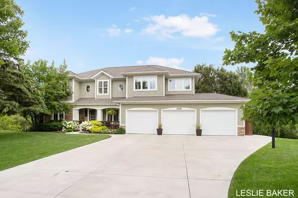 Zeeland, MI 49464,1939 Sugarcreek Court