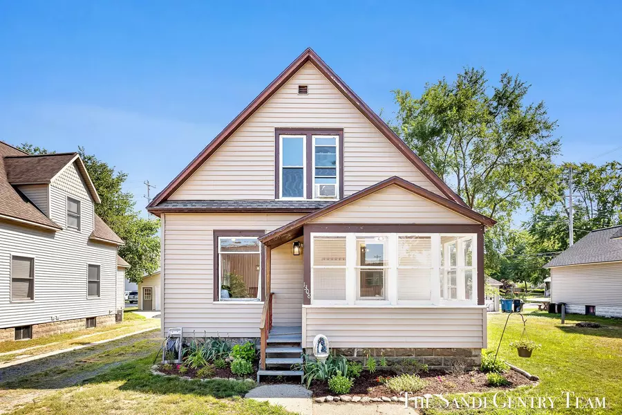 1308 Fulton Avenue, Grand Haven, MI 49417