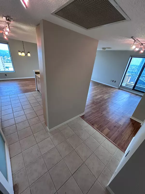 Grand Rapids, MI 49503,107 Campau NW Circle