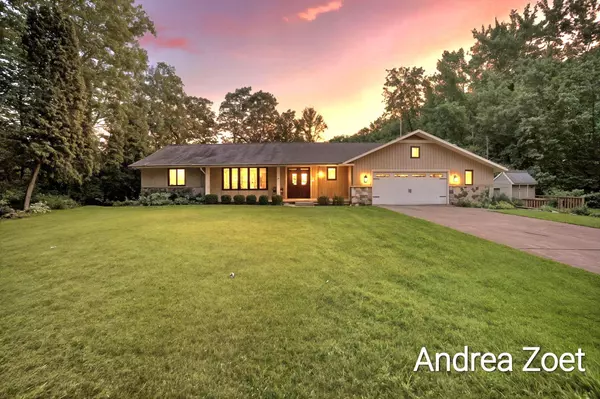 Alto, MI 49302,8300 Arapaho SE Trail