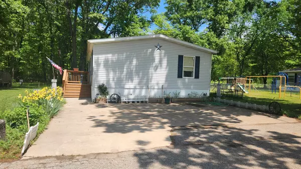 Dorr, MI 49323,2371 Maple Lane