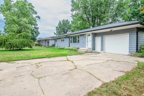 St. Joseph, MI 49085,2705 Oakwood Lane
