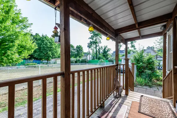 Benton Harbor, MI 49022,833 Pearl Street