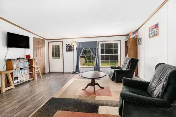 Six Lakes, MI 48886,6435 W Almy Road