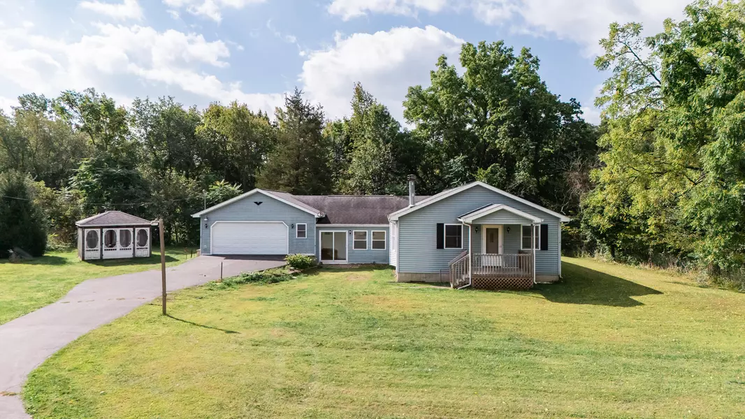 15250 27 Mile Road, Albion, MI 49224