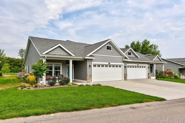 Holland, MI 49423,1042 Maplewood Court