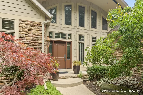 Holland, MI 49424,16941 Shore Oaks East Lane