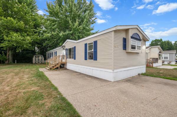 4676 Gardens NW Boulevard, Walker, MI 49534