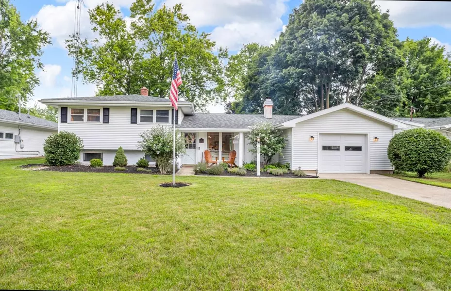 438 Marshall Street, Brooklyn, MI 49230