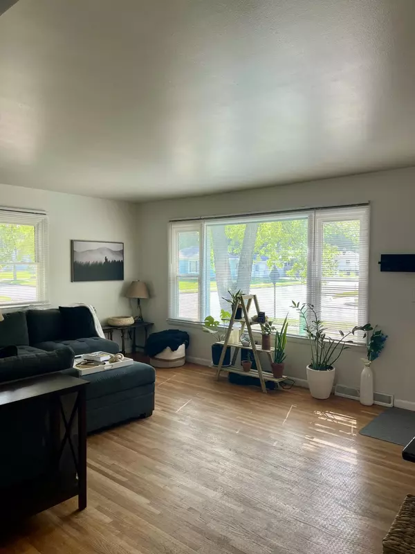 Wyoming, MI 49509,4160 Colby SW Avenue