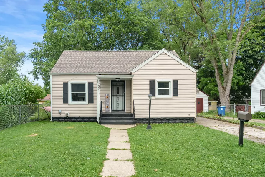 1503 Upland Drive, Kalamazoo, MI 49048