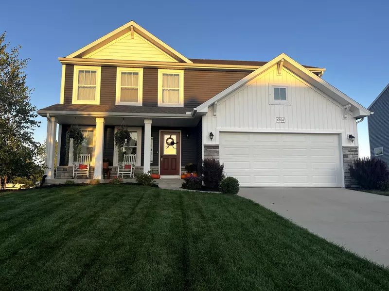 6694 Dutton Trail SE Drive, Caledonia, MI 49316