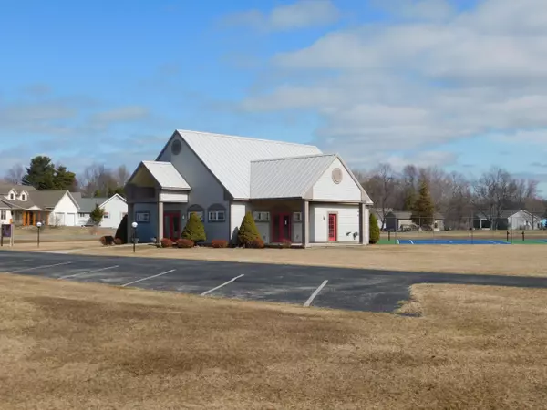 Arcadia, MI 49613,3309 Lakeland Drive #36