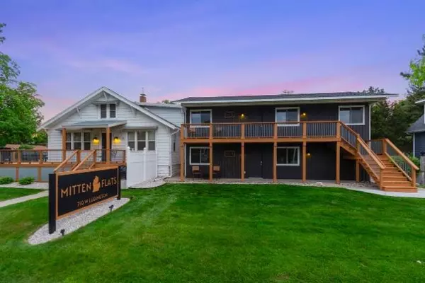 710 W LUDINGTON Avenue, Ludington, MI 49431