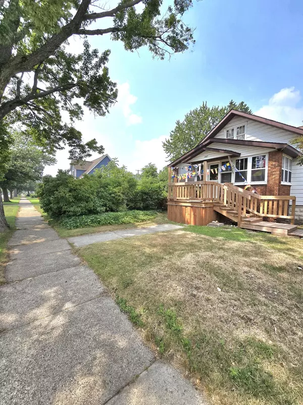 Grand Haven, MI 49417,1447 Franklin Avenue