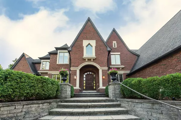 Ann Arbor, MI 48103,3250 Oak Hollow Drive