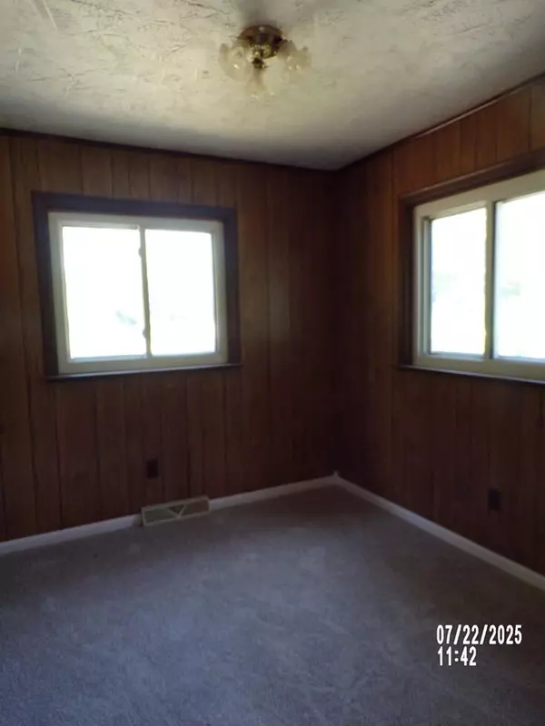 Brohman, MI 49312,7330 N Central Avenue