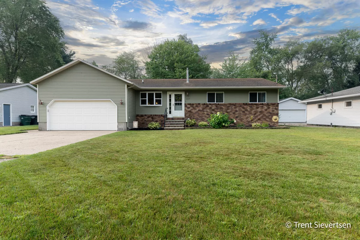 Norton Shores, MI 49441,1117 Esther Avenue