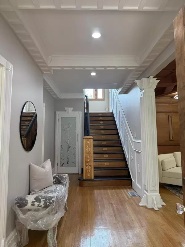 Detroit, MI 48206,1646 W Chicago