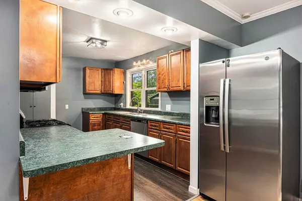 Three Rivers, MI 49093,909 Millard Street