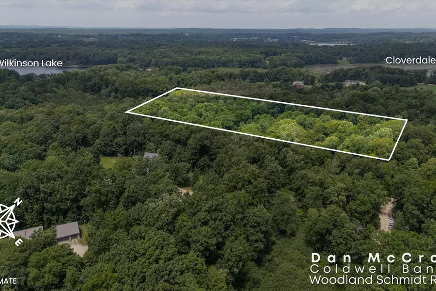 8572 Anchor Drive, Delton, MI 49046