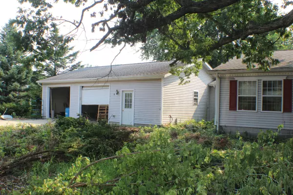 Grant, MI 49327,10830 Paw Paw Avenue