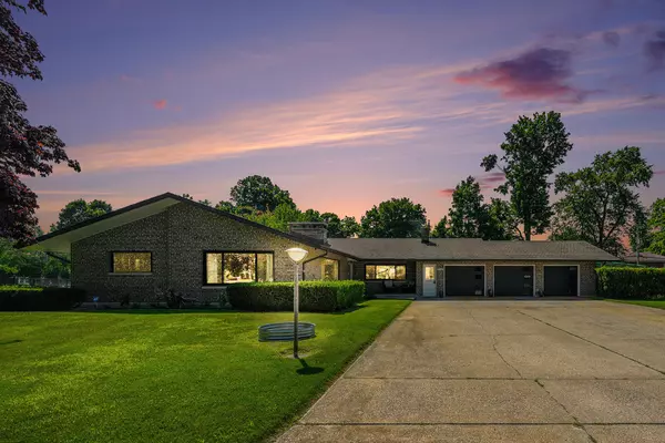 Three Rivers, MI 49093,1010 East Street