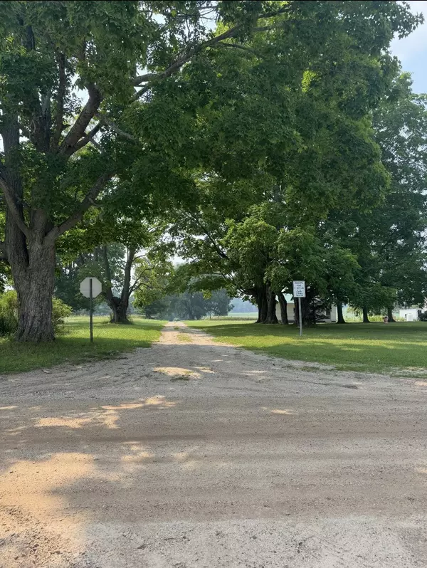 11482 Litzen Road, Copemish, MI 49625