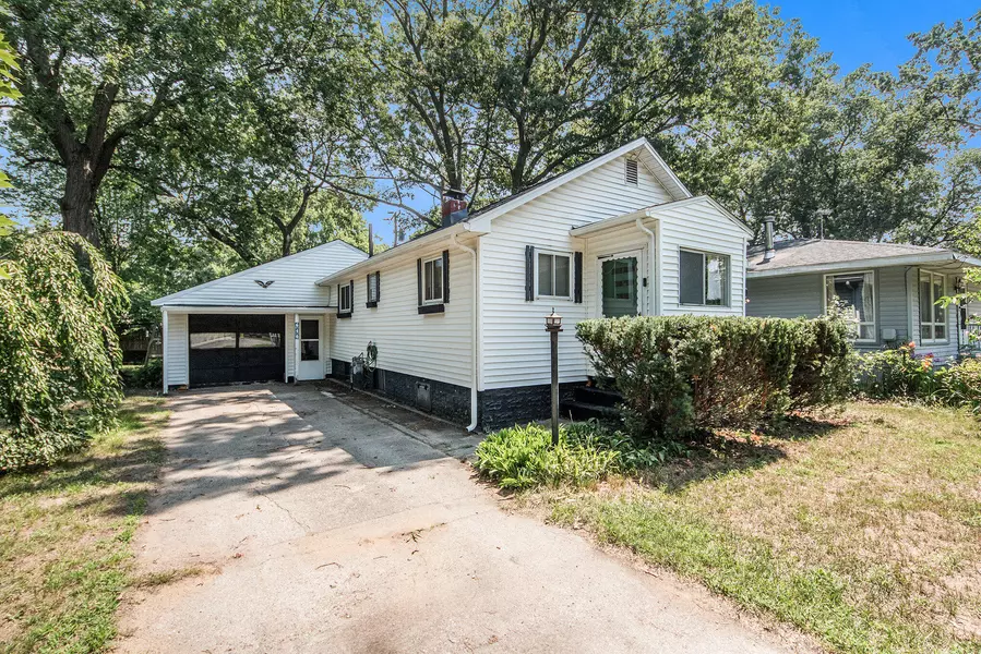 640 West Street, Muskegon, MI 49442