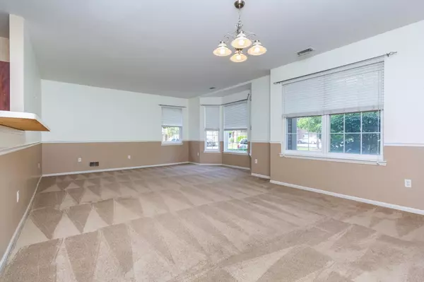 Canton, MI 48188,3839 Norwich Drive
