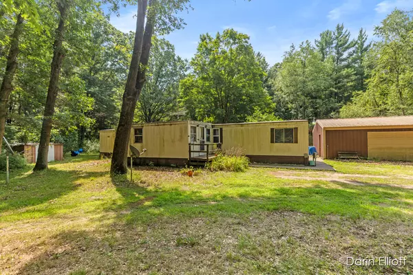 Belding, MI 48809,5801/5855 W Long Lake Road