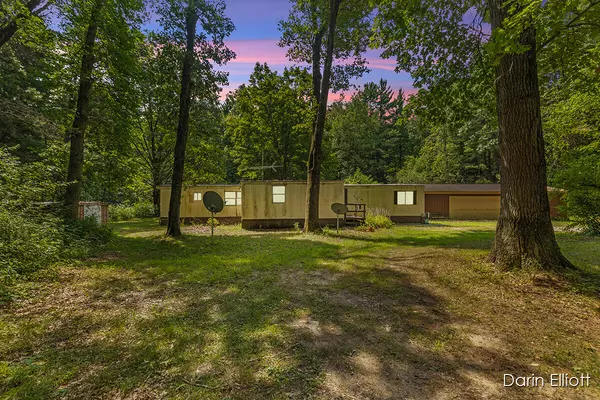 Belding, MI 48809,5801/5855 W Long Lake Road