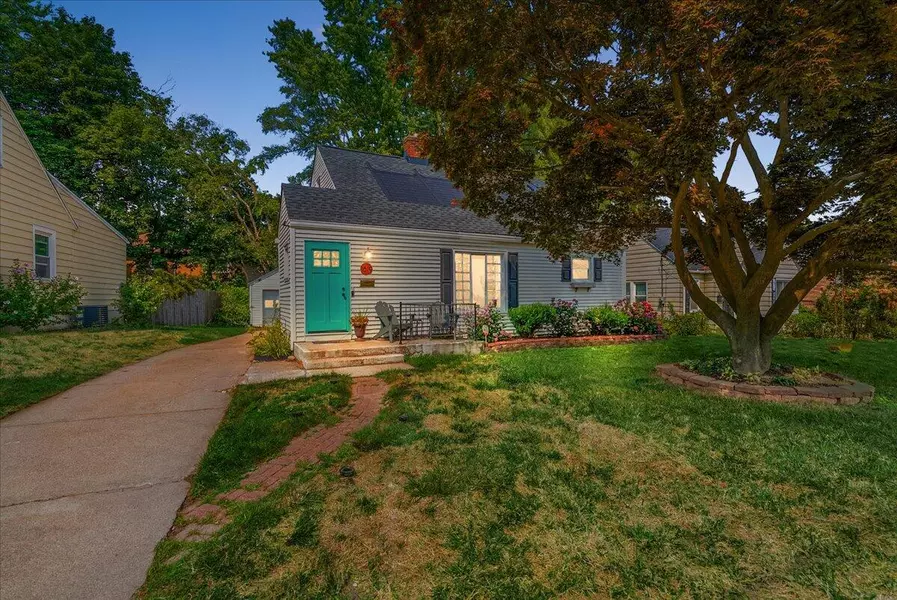 1819 Sylvan SE Avenue, Grand Rapids, MI 49506