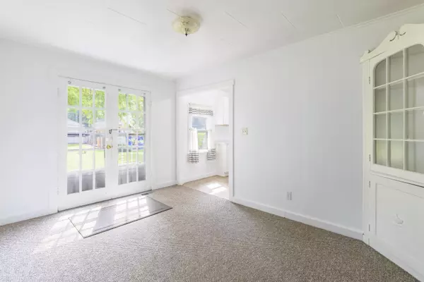 Scotts, MI 49088,9048 E Long Lake Drive